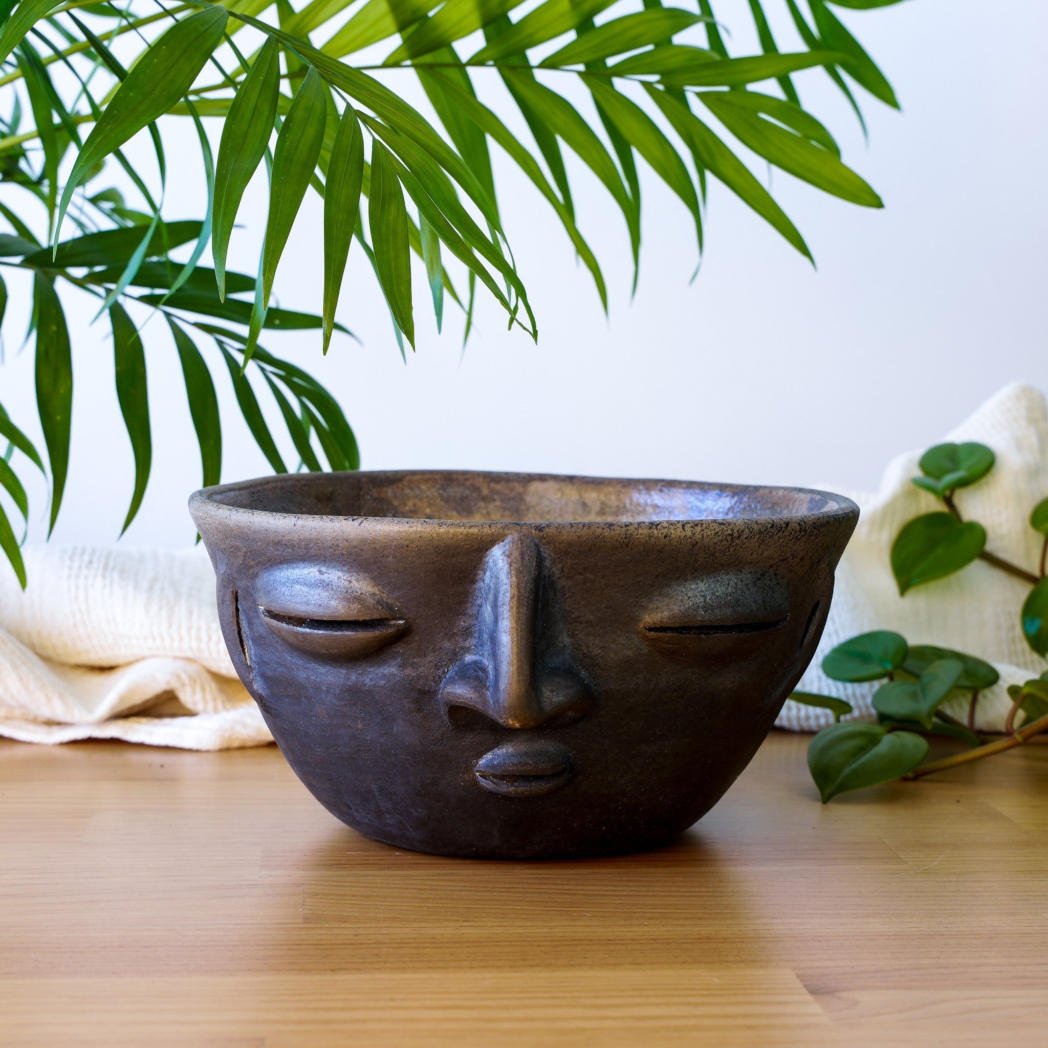 Faced Ceramic Decorative Bowl | Medium by Ana Beatriz Martínez - Wool+Clay