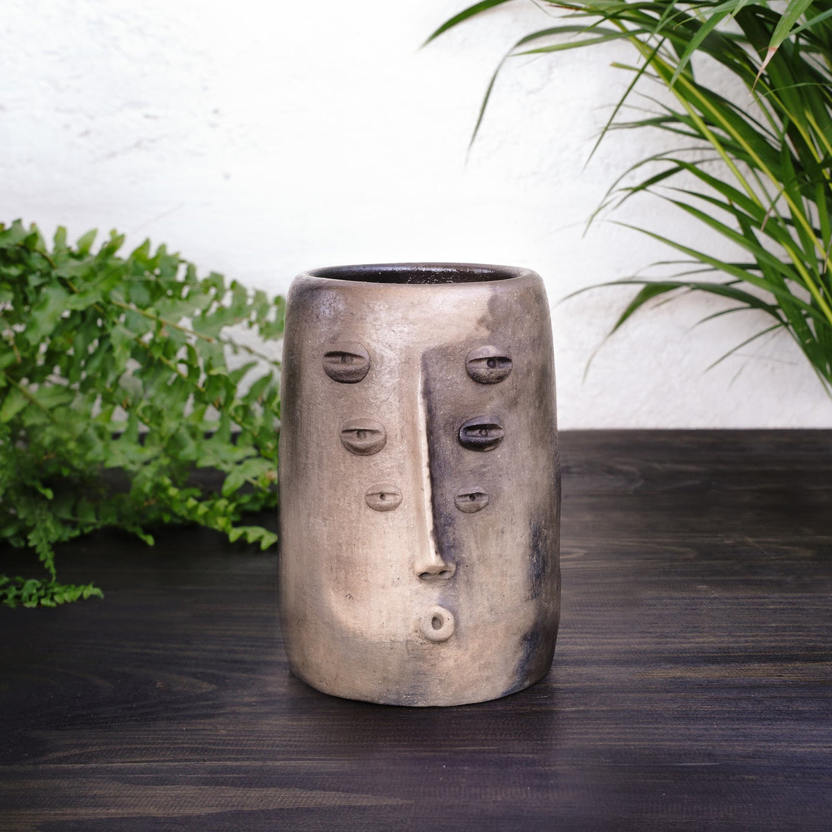 Handmade Clay Vase by Oaxacan Master Artisans | Wool+Clay