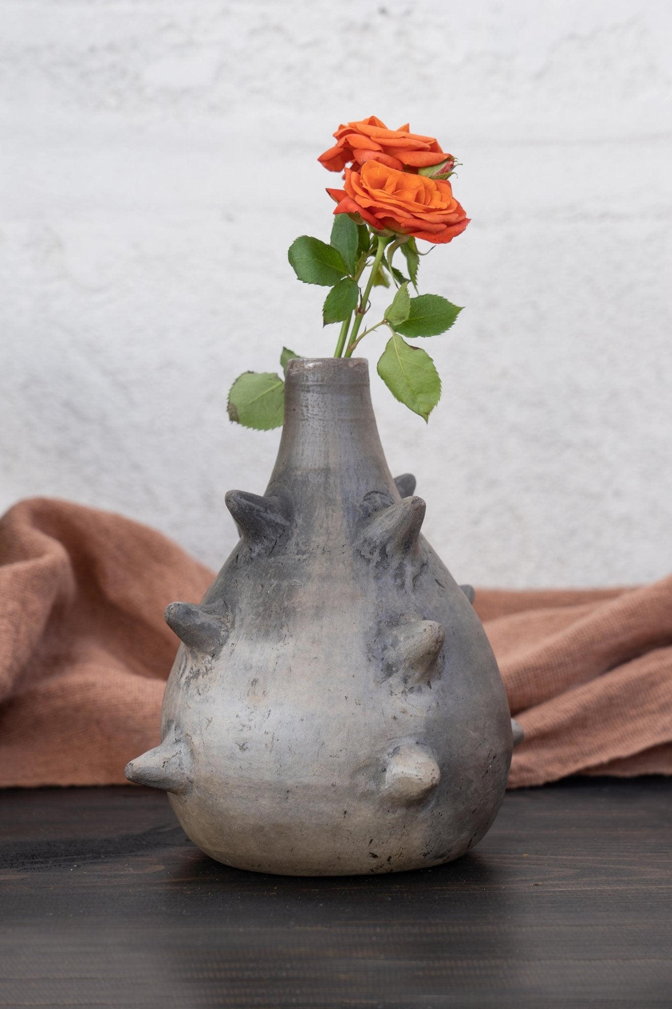 Pochote Clay Vase by Francisco Martínez - Wool+Clay