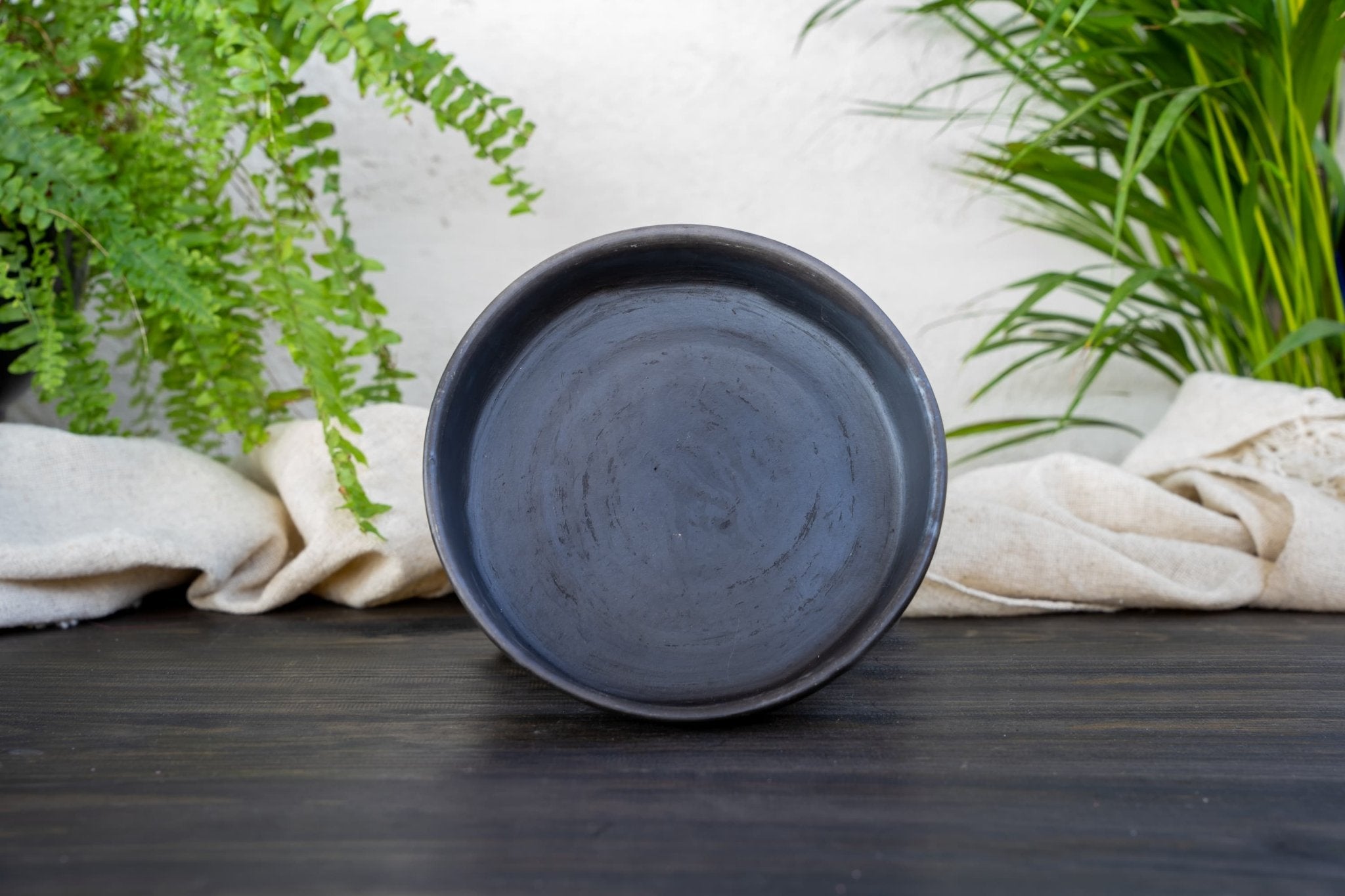 The Blackout Brim Plate by Francisco Martínez - Wool+Clay